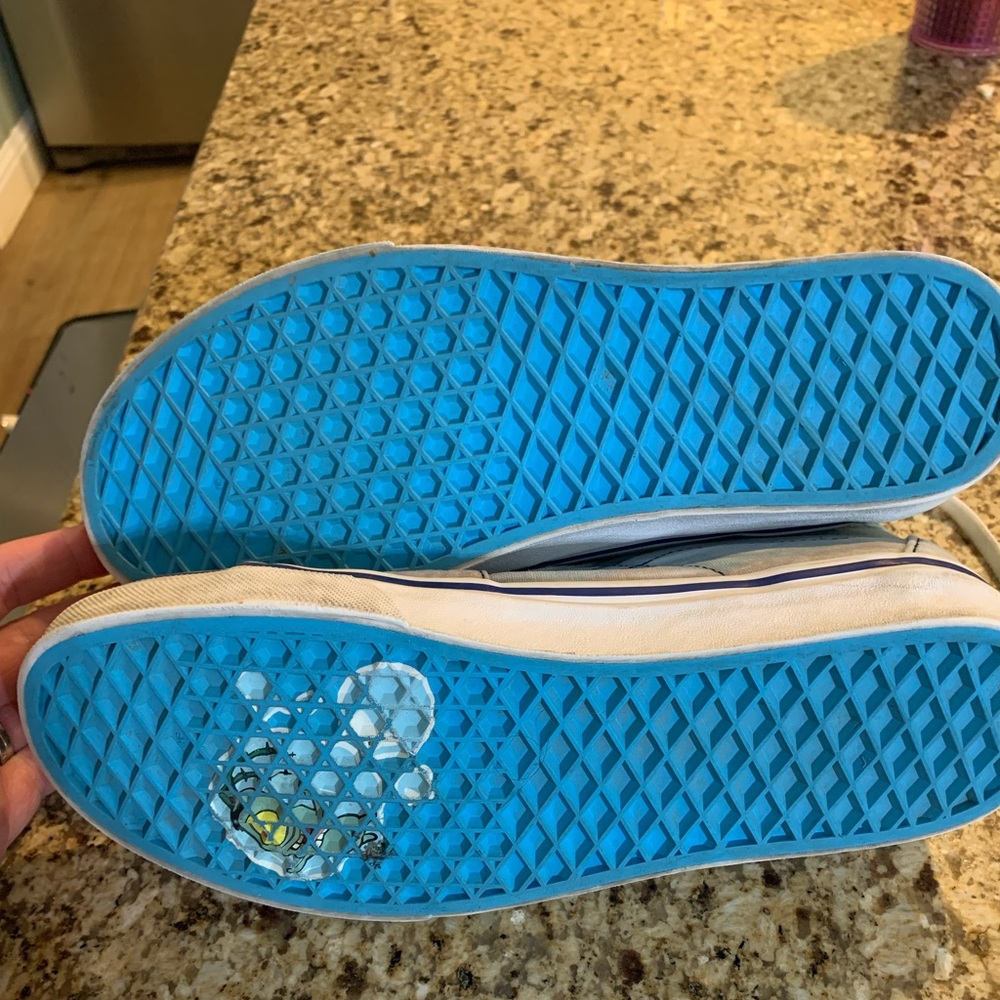 SpongeBob Vans Womens Sz 9